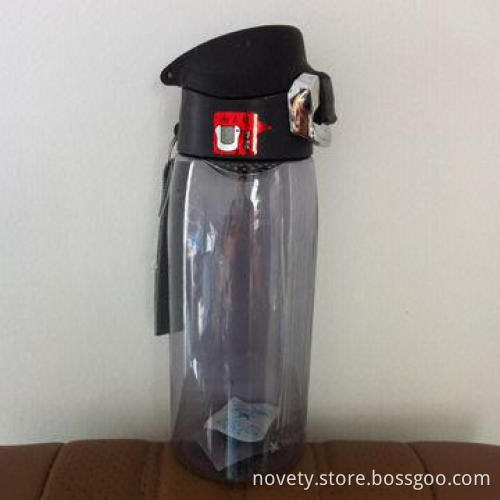 Sports Water Bottle with 800mL Capacity, Made of PC